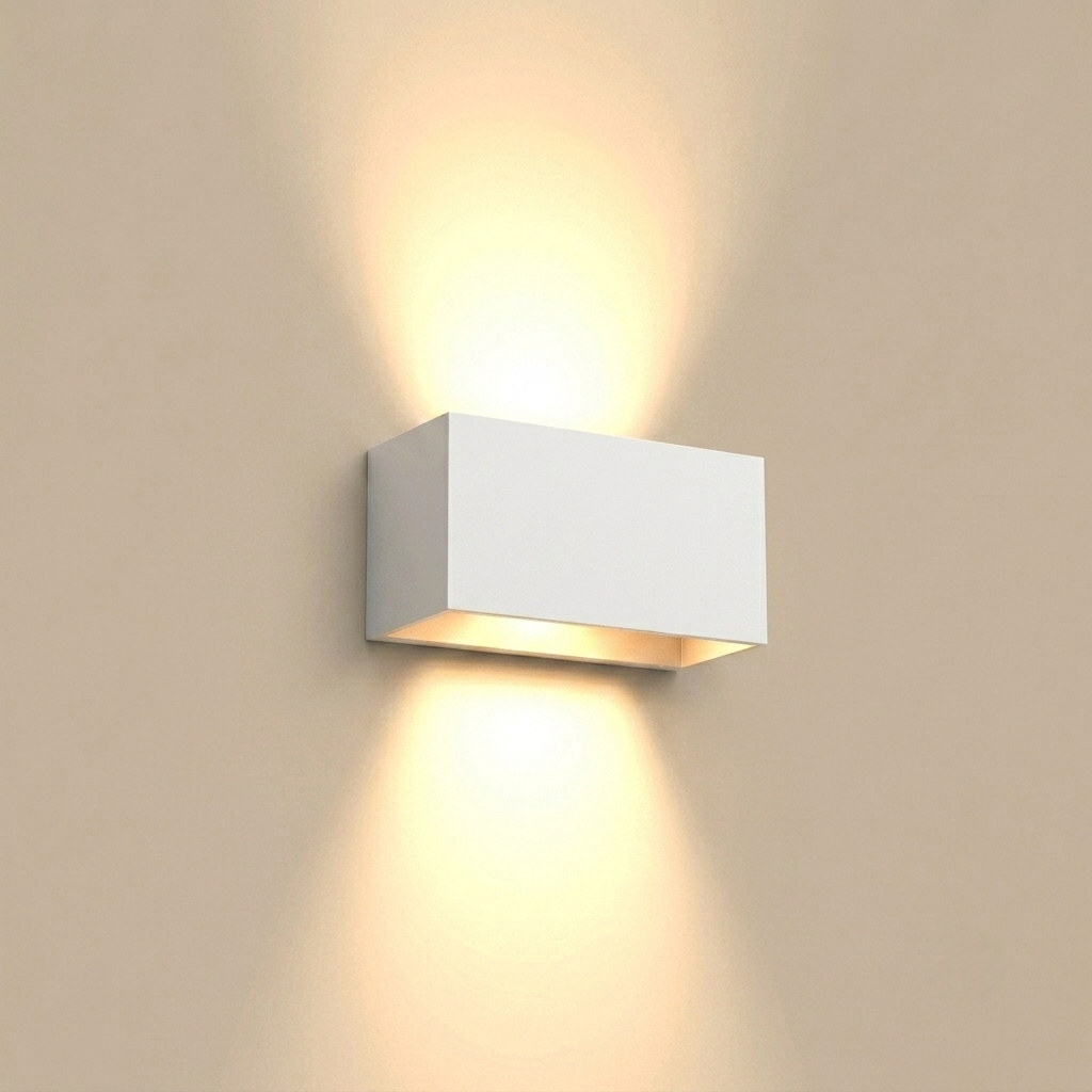 IP65 Indoor/Outdoor LED Wall Light - Aluminium & Glass - Cool White (5500-7000K)